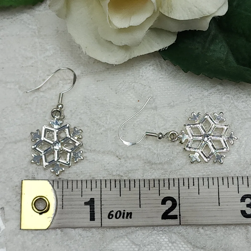 Elegant Silver Toned Dangle Drop Snowflake Hook Earrings